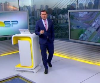 Rodrigo Bocardi apresenta o telejornal (Globo)
