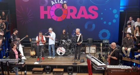 "Altas Horas" homenageia Guilherme Arantes e Roupa Nova