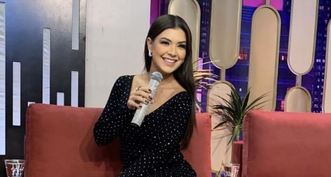 TV Aparecida: Amanda Françozo dá dicas de moda masculina em seu programa