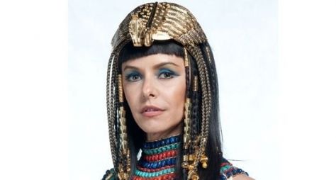 Bianca Rinaldi encerra gravações de "José do Egito" e compromisso com a Record