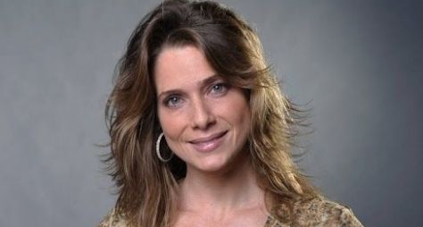 Letícia Spiller acerta participação em "Joia Rara"