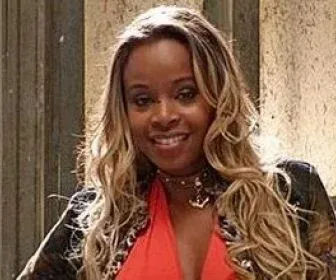 Roberta Rodrigues comenta o sucesso de sua personagem em "Salve Jorge"