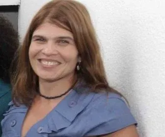 Cláudia Lage escreve sinopse de novela de época para a Globo