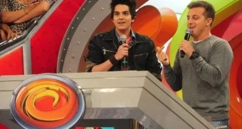TV aberta tem 'overdose' de Luan Santana neste fim de semana