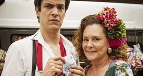 APCA premia Mateus Solano e Elizabeth Savalla