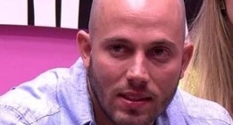 Cartomante é o primeiro eliminado do BBB14