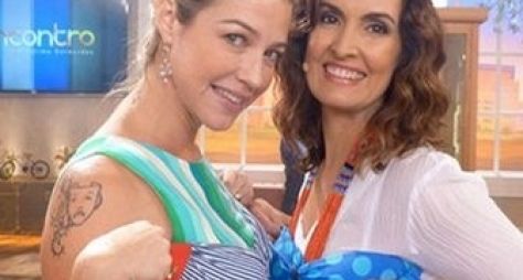 Luana Piovani dá piti nos bastidores do Encontro com Fátima Bernardes