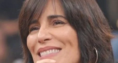 Gloria Pires pode desfalcar elenco da série Doctora Priscila