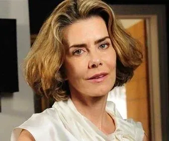 Maitê Proença será mãe de Mônica Iozzi em novela da sete
