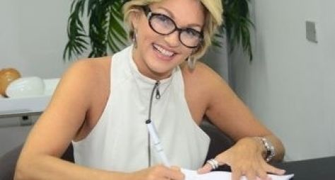 Andréa Nóbrega, ex de Carlos Alberto, é confirmada em Aprendiz Celebridades