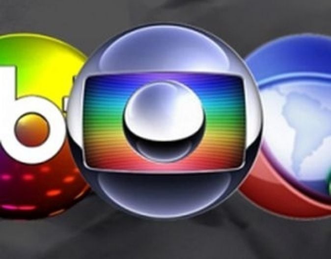 UEFA Champions League: TNT Sports renova para TV fechada e streaming; SBT  fica com TV aberta 