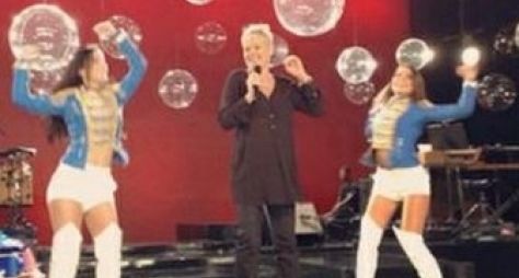 Xuxa grava participação especial no Globo de Ouro Palco Viva