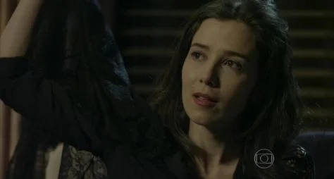O retorno de Marjorie Estiano a Império deve ter uma razão lógica