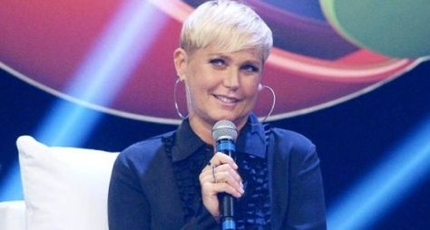 Xuxa é campeã de cartas na Record