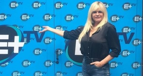 Monique Evans apresentará programa ao vivo no Canal E+ TV