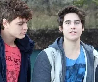 Nicolas Prattes e João Vithor gravam cenas de ação de Malhação