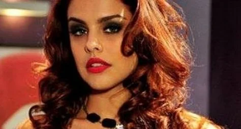 Paloma Bernardi está na mira da Record