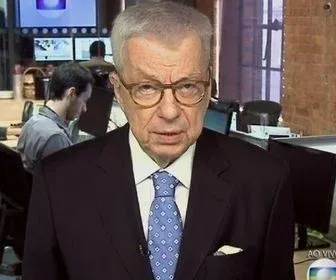 Globo traz Renato Machado e mais três correspondentes de volta para o Brasil