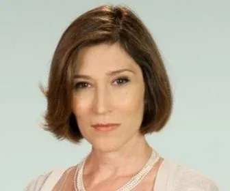 Beth Goulart será vilã em A Terra Prometida