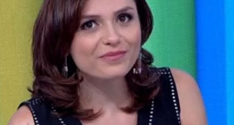 Globo pode adiar despedida de Monica Iozzi do Vídeo Show