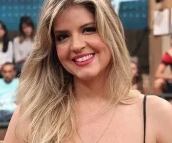 Mariana Santos pode levar a melhor e assumir bancada do Vídeo Show