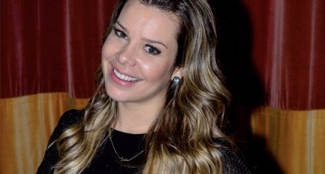 Favorita de Iozzi, Fernanda Souza pode assumir o Vídeo Show