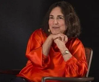 Regina Duarte relembra carreira de sucesso no Ofício em Cena