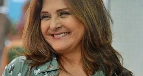 Elizângela será uma mulher recalcada em A Terra Prometida