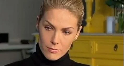 Domingo Espetacular alcança liderança com entrevista de Ana Hickmann