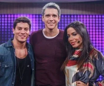 Anitta e Arthur Aguiar são os convidados do Tamanho Família