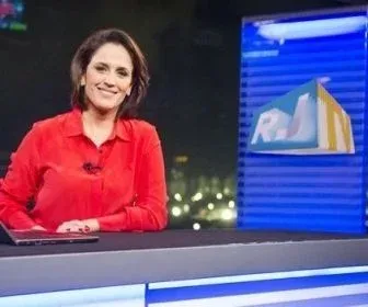 TOP 10 programas com maior audiência, por emissora