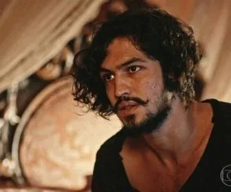 Gabriel Leone revela sonho conquistado em Velho Chico