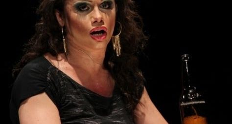 Gloria Perez quer ator da peça BR-Trans em À Flor da Pele