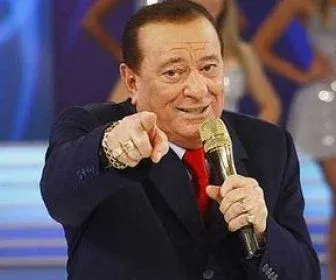 Direção da RedeTV e Raul Gil devem se reunir na próxima semana