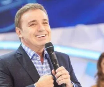 Hoje: Record e Gugu discutem renovação de contrato hoje