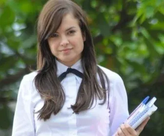 Lua Blanco assina contrato com a Globo