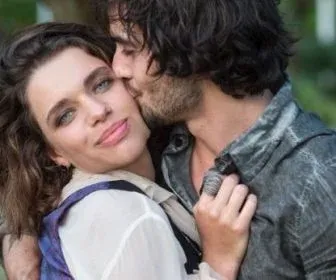 Bruna Linzmeyer e Fiuk formam casal em A Força do Querer