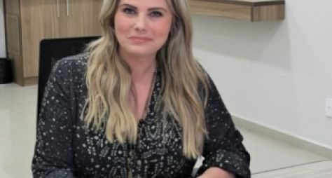 Maria Cândida é a nova contratada da TV Aparecida