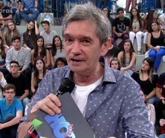 Serginho Groisman comanda o Altas Horas (Globo)