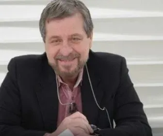 Flávio Galvão assina com a Record TV e fará Apocalipse