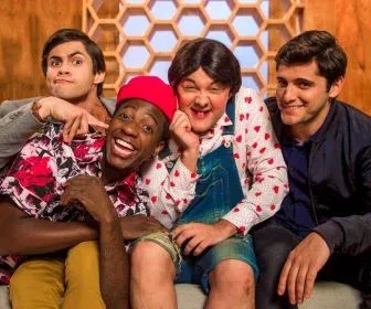 Remake de Os Trapalhões estreia em segundo lugar