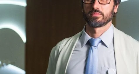 Saiba mais sobre o gay homofóbico de O Outro Lado do Paraíso