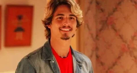 Record TV contrata Brenno Leone, revelação de concurso da Globo