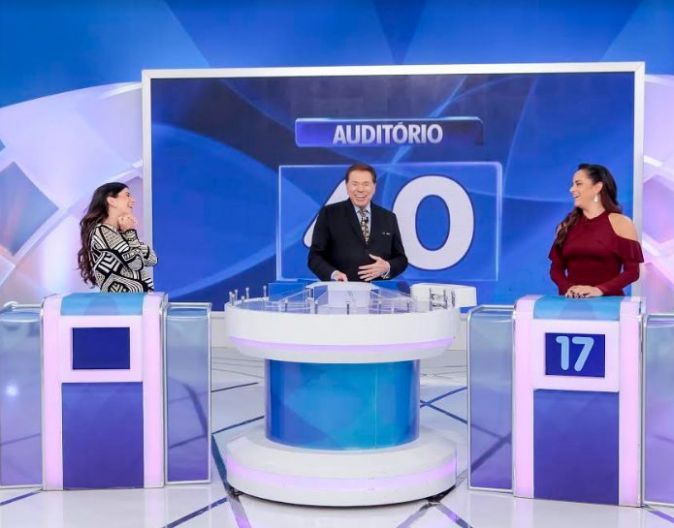 Programa Silvio Santos com Patricia Abravanel tem embate imperdível entre  Lucas Guimarães e Carlinhos Maia no “Jogo das 3 Pistas” - Bastidores - O  Planeta TV