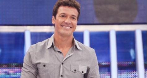 Rodrigo Faro renovará seu contrato com a Record TV