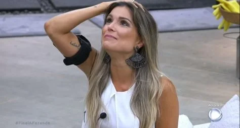 Com mais de 65 milhões de votos, final de A Fazenda consagra Flávia Viana
