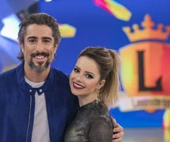 Sandy “entra numa fria” em brincadeira comandada por Marcos Mion