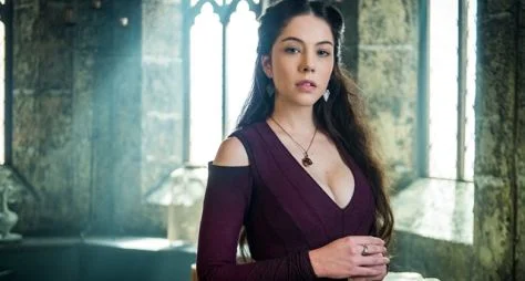 Entrevista com Bia Arantes, a Brice de Deus Salve o Rei