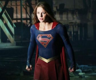 Melissa Benoist como Supergirl. Foto: Divulgação