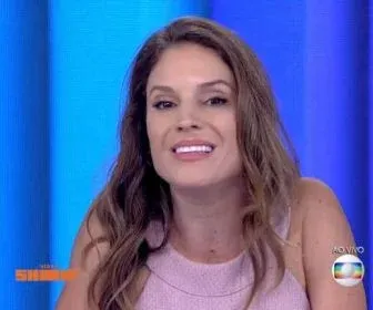 Maíra Charken faz mea-culpa de sua passagem frustrada pelo Vídeo Show